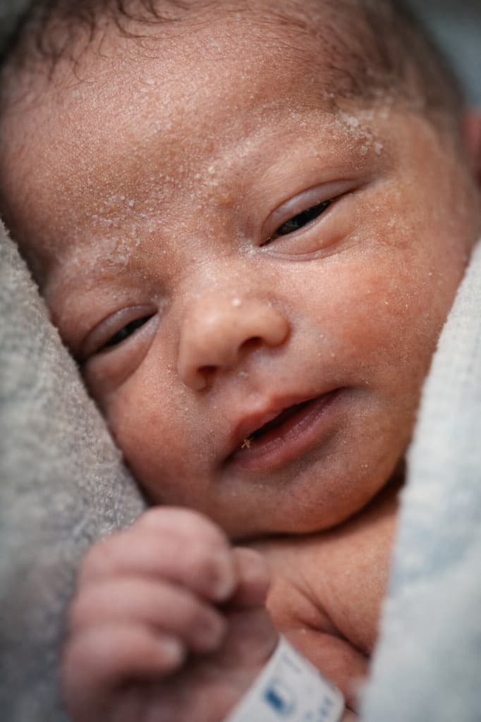 Bebê recém-nascido